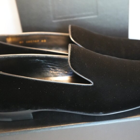 Yves SAINT LAURENT - Picture 8 of 10